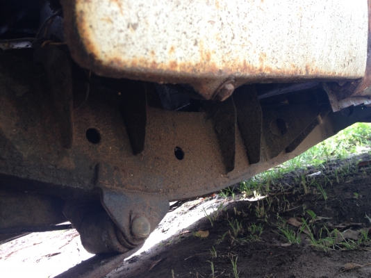 ขายดัสสัน 620 แปลงเป็น720ราคาตัดครับ 25000บาท มีเล่มพร้อมชุดโอน