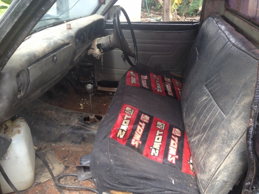 ขายดัสสัน 620 แปลงเป็น720ราคาตัดครับ 25000บาท มีเล่มพร้อมชุดโอน