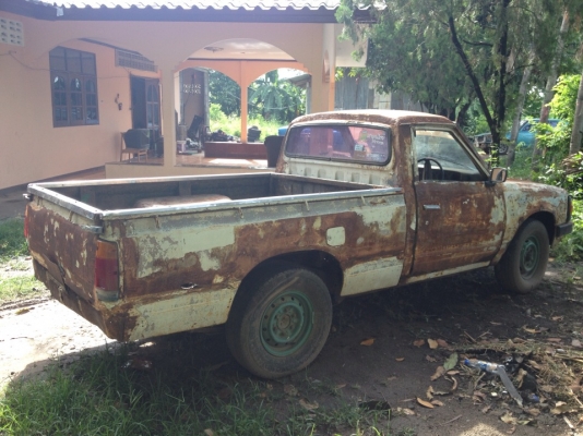 ขายดัสสัน 620 แปลงเป็น720ราคาตัดครับ 25000บาท มีเล่มพร้อมชุดโอน