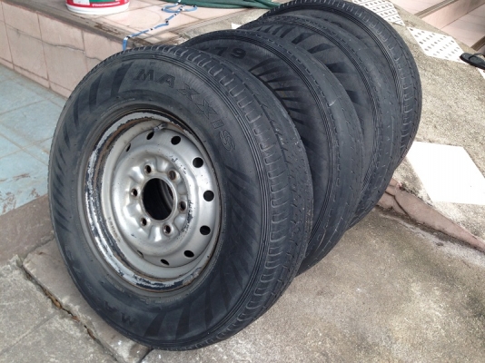 ล้อกระทะ ISUZU พร้อมยาง MAXIS 195R14
