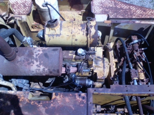 ขาย!! KOMATSU PC200-2  /  470.000. ต่อรองได้