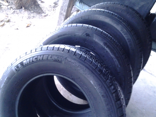 ยาง มิชลิน 265/65/17 ปี12  ดอกหนาๆนุ่มๆ
