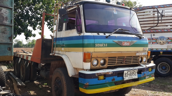 ขายด่วนเทรนเลอร์หางปลา10ล้อเครื่อง260แรงลงเล่มเรียบร้อยเข็นแบคโฮ200สบายโทร0843923995