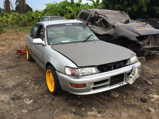 ขายด่วนๆ TOYOTA COROLLA ปี 1995 สีเทา