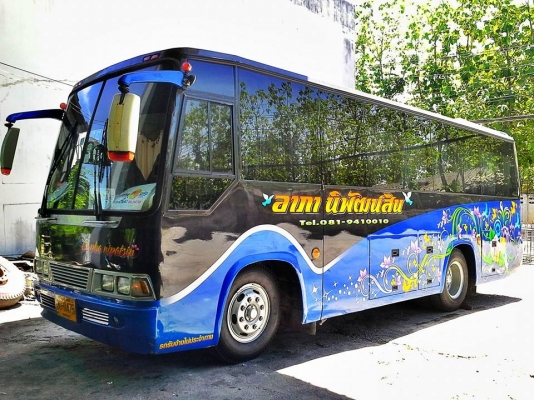 ขายรถบัส 9 เมตร ครับ