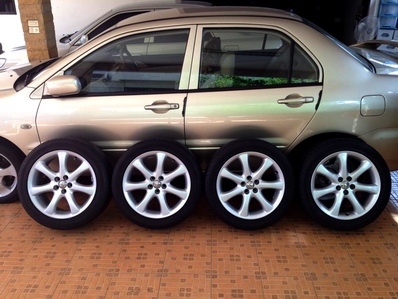 แม็กซ์ยาง 17 นิ้ว 5รู100 ใส่อัลติส โคโรน่า วิช พร้อมยางบริดสโตนดอกลึก ตจว ส่งฟรี