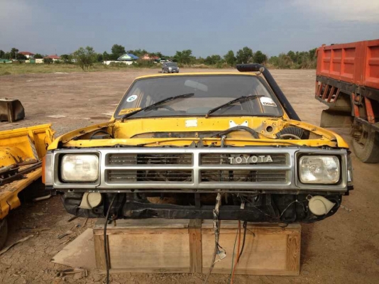 ขายบอดี้4ประตู Hero สวยๆ สภาพพร้อมใช้อุปกรครบ 15,000 บาท