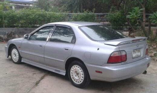 ด่วน..Accordท้าย2ก้อน98"เครื่องV-Techเกียร์ธรรมดาติดแก๊สหัวฉีดLpgถังโดนัทสีชุดแต่งใหม่(พร้อมขับส่ง) ด่วน..Accordท้าย2ก้อน98"เครื่องV-Techเกียร์ธรรมดาติดแก๊สหัวฉีดLpgถังโดนัทสีชุดแต่งใหม่(พร้อมขับส่ง)