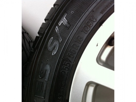 แม็กพร้อมยาง Toyota Fortuner TRD 18" V.1