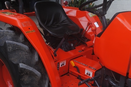 ขายรถไถ Kubota L 3408 (4WD) เฉพาะตัวครับ