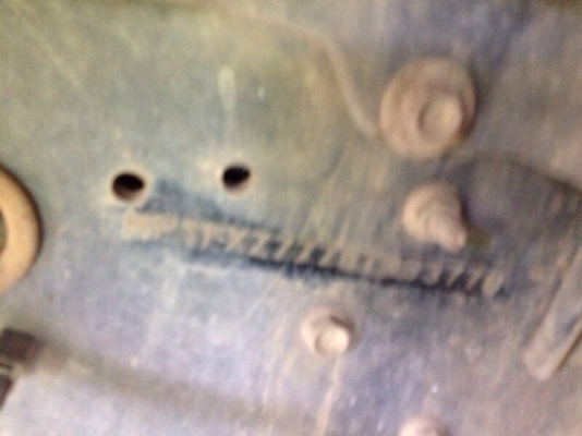 รถอีซูซุ 10 ล้อดั้ม 360 แรงม้า. ปี 56  ( รถวิ่ง 8x,xxx กม. )  ( ขายแม่ , ลูก )  สนใจติดต่อ  081 - 6079515