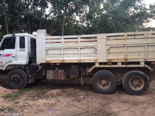 ด่วนๆ    ขายดาวน์ รถสิบล้อ NISSAN UD cwm 430 230แรง ดั้มมีระบบลากพ่วง สนใจสอบถามได้