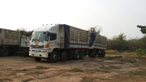 HINO 344 เพิ่มเพลาหน้า พ่วงดัมพ์ คอกเกษตร แม่ลูก 3,200,000 HINO 344 เพิ่มเพลาหน้า พ่วงดัมพ์ คอกเกษตร แม่ลูก 3,200,000