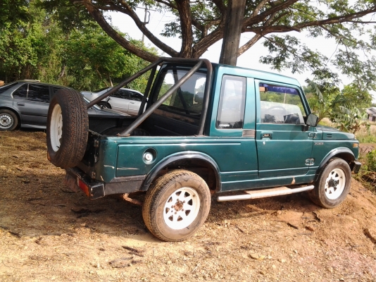 SUZUKI 4X4 แพคคู่ แคริเบี้ยน สปอรตตี้ ป38 ตู้ปลาปี33 เล่มพร้อมโอนทั้ง 2คัน