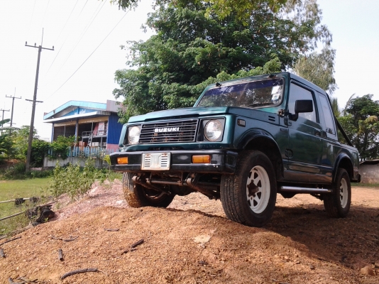 SUZUKI 4X4 แพคคู่ แคริเบี้ยน สปอรตตี้ ป38 ตู้ปลาปี33 เล่มพร้อมโอนทั้ง 2คัน