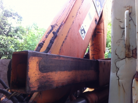 ขาย 6 ล้อ หน้ายาว ติดเฮี๊ยบ 3 พับ 2.9 ตัน NISSAN UC เครื่องดี รถใช้งานได้ ราคาย้อมๆ สนใจโทรด่วน