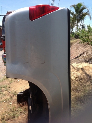 ขายกระบะดีแม็กแคป