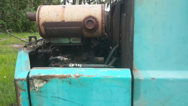 ขายโคมัสซุ PC60-5 พร้อมใช้งาน ราคา  350,000 บาท  เป็นรถเก่านอกใช้มา 5 ปี  ขายตามสภาพเครื่องเดิมปั้มเดิม ตัวเดินเพิ่งเปลี่ยนใหม่ ปั้มซ่อมเรียบร้อยแล้วครับ เร็วแรง มาทดลองได้ครับ ประตูและฝาครอบเครื่องอยู่ครบครับ