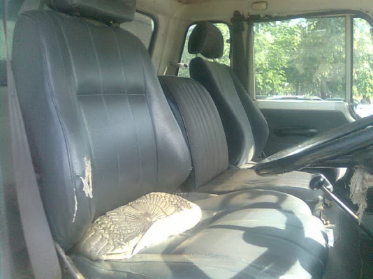 ขาย6ล้อใหญ่ ฮีโน่ KR360 ยาว6เมตร ยาง9.00 พวงมาลัยพาวเว่อ