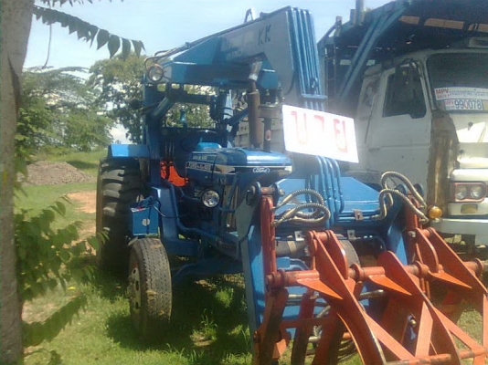 ขายรถคีบอ้อย