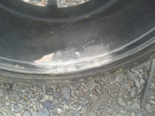 ขายล้อแม็กขอบ18ก้านยกกว้าง8.5นิ้ว1คู่3500 ขายล้อแม็กขอบ18ก้านยกกว้าง8.5นิ้ว1คู่3500