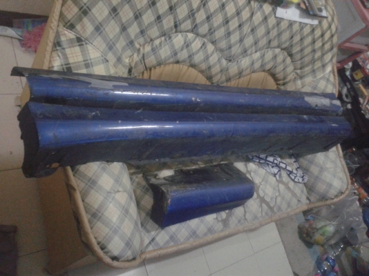 ขายสเกิร์ตข้างฮุนได สคู็ป มี3ชิ้น800