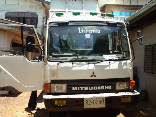 MITSUBISHI   เครื่อง  6D15 ยาง900เพาว์เวอร์