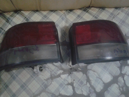 ขายไฟท้าฮุนไดสคู็ป1คู่1000