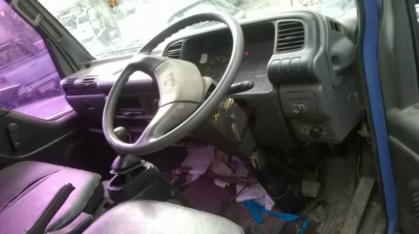 isuzu NKR 55 E isuzu NKR 55 E