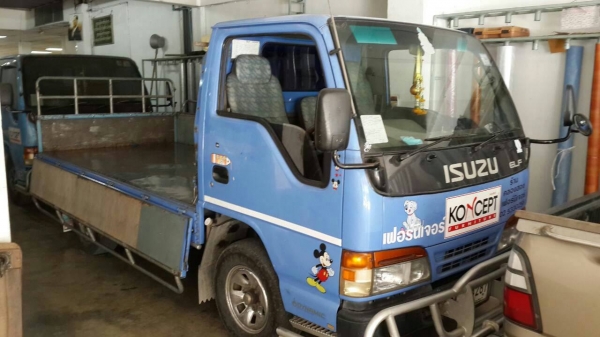 isuzu  NKR 55 E