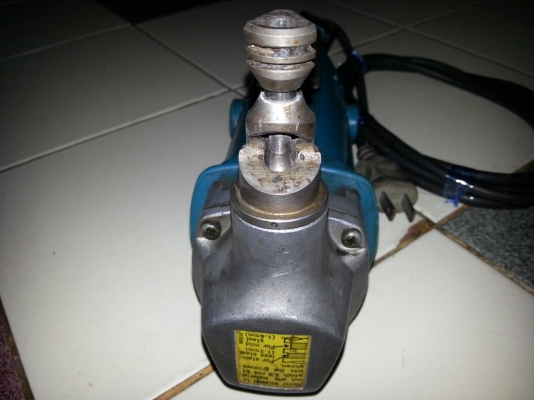 ขายเครื่องตัดแผ่นโลหะ1.6mm(1/16")300W ยี่ห้อMAKITAรุ่นJN1600(made in japan) ขายเครื่องตัดแผ่นโลหะ1.6mm(1/16")300W ยี่ห้อMAKITAรุ่นJN1600(made in japan)