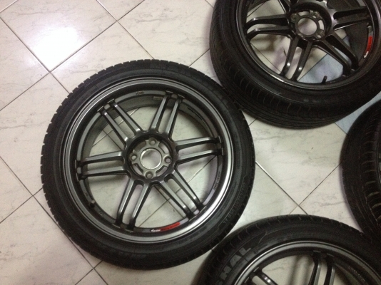 ขายแม็ก ขอบ17กว้าง7 พร้อมยางmatrac fx marshal 205 45 17 ปี2011 จำนวน1ชุด พร้องใช้งาน ราคา11000บาท โทร0924462525โส กทม