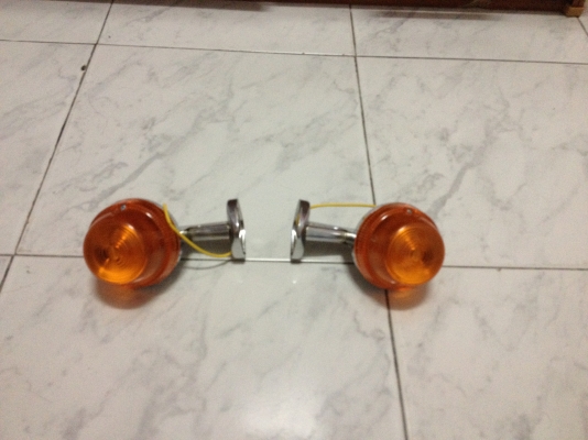 ขายอะไหล่มือ1 ราคาถูก 1แฮนa100 ราคา350บาท 2ไฟเลี้ยวหลัง c 1คู่ ราคา200บาท โทร0924462525โส กทม ขายอะไหล่มือ1 ราคาถูก 1แฮนa100 ราคา350บาท 2ไฟเลี้ยวหลัง c 1คู่ ราคา200บาท โทร0924462525โส กทม