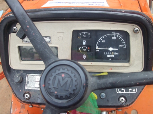 ขายรถไถเพลาเดียว คูโบต้า20แรงสวยๆ พร้อมอุปกรณ์ 1 ชิ้น( รถบ้าน )