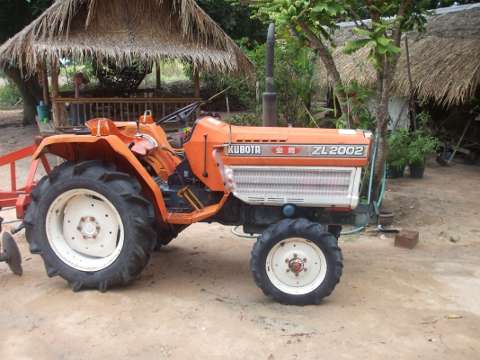 ขายรถไถเพลาเดียว คูโบต้า20แรงสวยๆ พร้อมอุปกรณ์ 1 ชิ้น( รถบ้าน ) ขายรถไถเพลาเดียว คูโบต้า20แรงสวยๆ พร้อมอุปกรณ์ 1 ชิ้น( รถบ้าน )