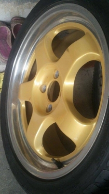 แม็ก 17 กว้าง 7 ออฟ 42 พร้อมยาง 8500 แม็ก 17 กว้าง 7 ออฟ 42 พร้อมยาง 8500