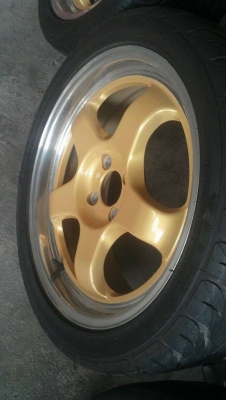 แม็ก 17 กว้าง 7 ออฟ 42 พร้อมยาง 8500 แม็ก 17 กว้าง 7 ออฟ 42 พร้อมยาง 8500