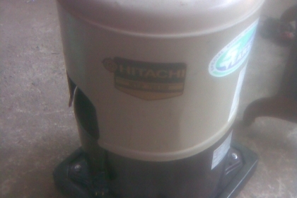 ปั้มน้ำฮิตาชิ 250 Wสภาพเดิมๆครับเป็นของฮิตาชิพร้อมใช้ครับสวยๆครับ  ขนาด  250 W  ครับ  ราคา  2900  บาทครับ  และมี 175 W    2600  บาทครับ    เบิกใหม่ หกพักว่าบาทครับรุ่นนี้ ราคานี้คุ้มมากครับ