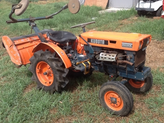 Kubota   B6000e