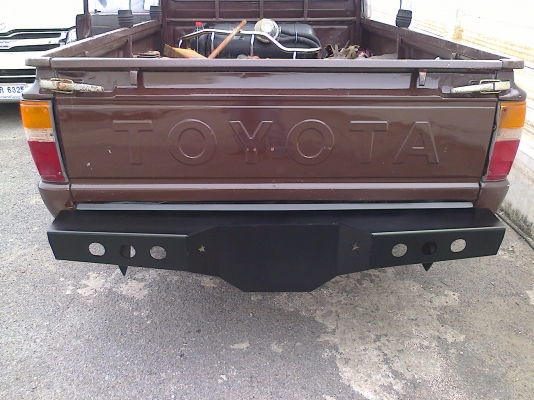 ขายกันชนหลังทำจากเหล็กหนาใส่กระบะฮีโร่ ม้ากระโดด