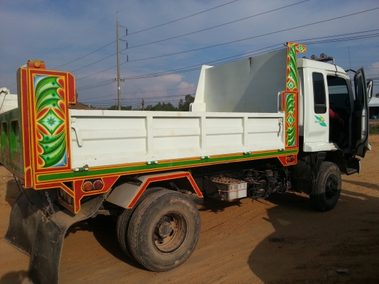 isuzu deca 195