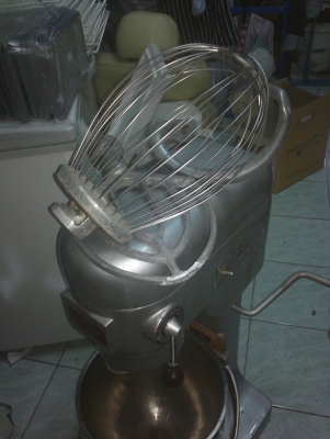 ขายเครื่อง ตีไข่ และตีเค็ก