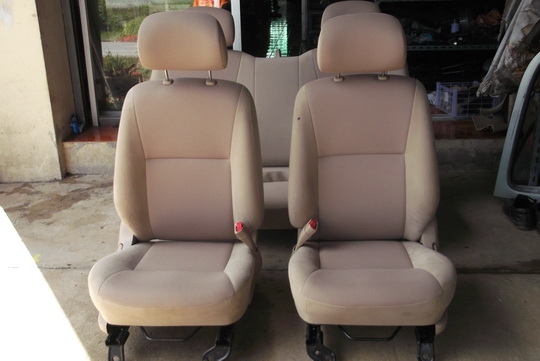 เบาะ ดีแม๊ก รุ่น 4 ประตู ทั้งชุด เบาะ ดีแม๊ก รุ่น 4 ประตู ทั้งชุด