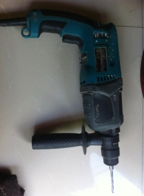 สว่านโรตารี่2ระบบ Makita รุ่น HR2230 1900บาท ส่งฟรี ทั้วไทย