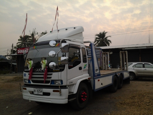 ขายด่วน ISUZU FVM 195 Hp กระบะบรรทุกรถเกี่ยวงามๆครับ(ทีมงานรถคุณภาพ) ขายด่วน ISUZU FVM 195 Hp กระบะบรรทุกรถเกี่ยวงามๆครับ(ทีมงานรถคุณภาพ)