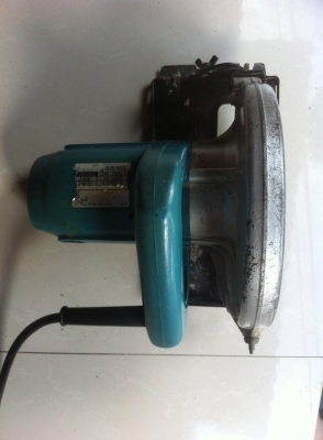 เลื่อยวงเดือน makita 5806B 1500บาท ส่งฟรี ทั่วไทย เลื่อยวงเดือน makita 5806B 1500บาท ส่งฟรี ทั่วไทย
