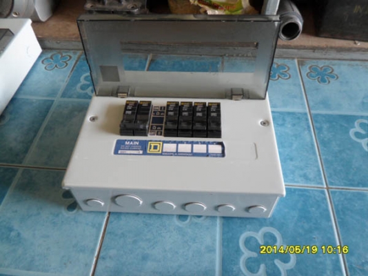 ขายตู้โหลด Square D พร้อม Breaker Square D