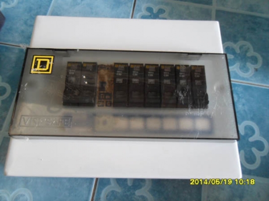 ขายตู้โหลด Square D พร้อม Breaker Square D