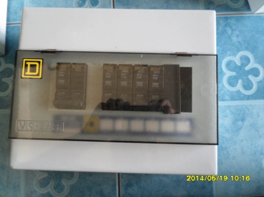 ขายตู้โหลด Square D พร้อม Breaker Square D