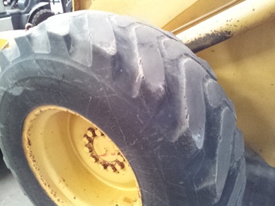 ขายด่วน!! รถตัก Komatsu 510 ซีเรียล:12422 จากญี่ปุ่น พร้อมตรวจสภาพค่ะ